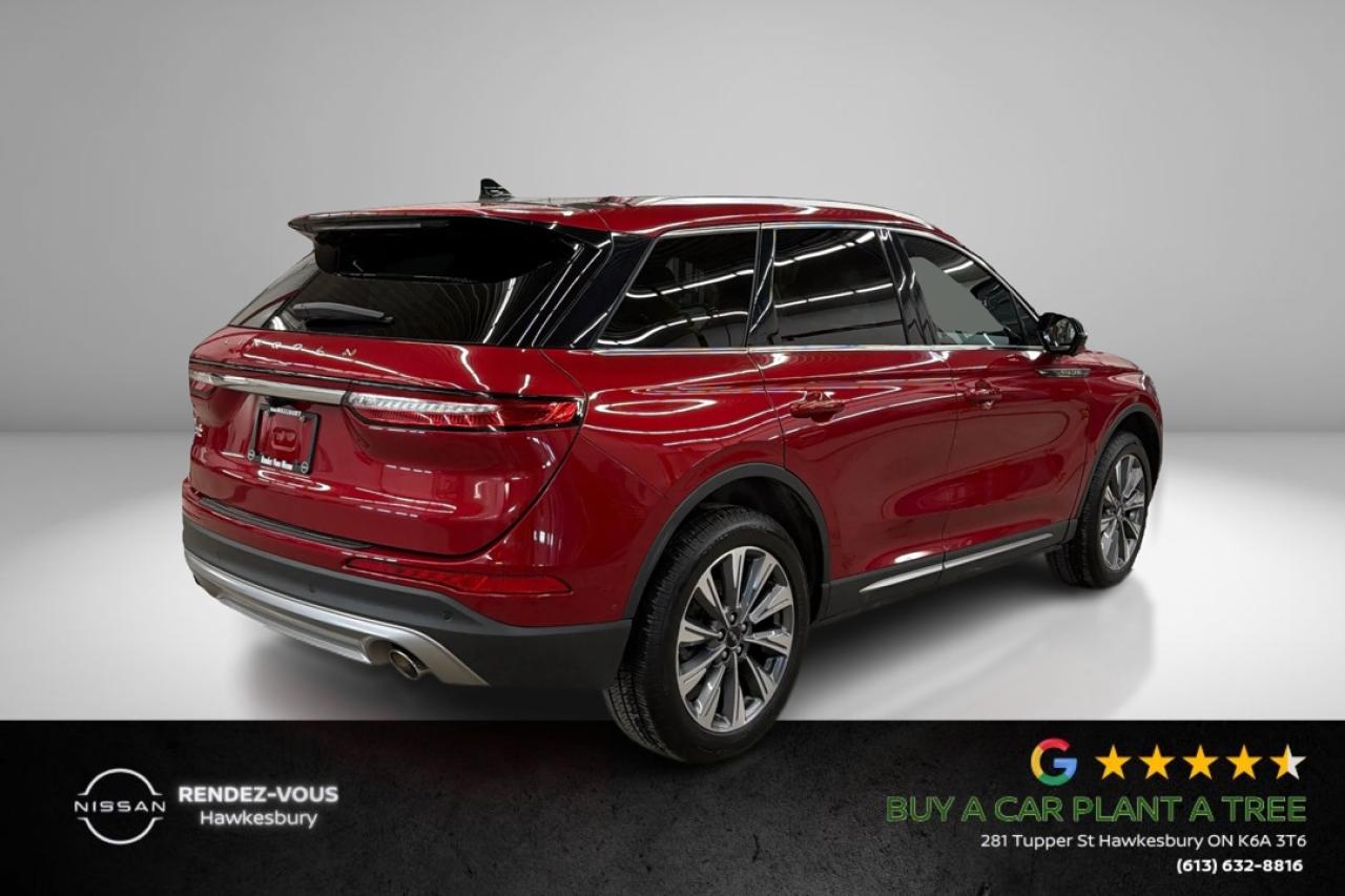 2022 Lincoln Corsair Reserve Photo4