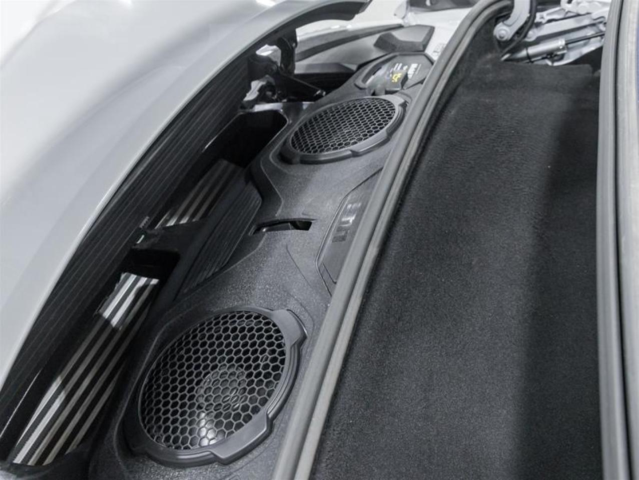 2025 Porsche 911  Photo