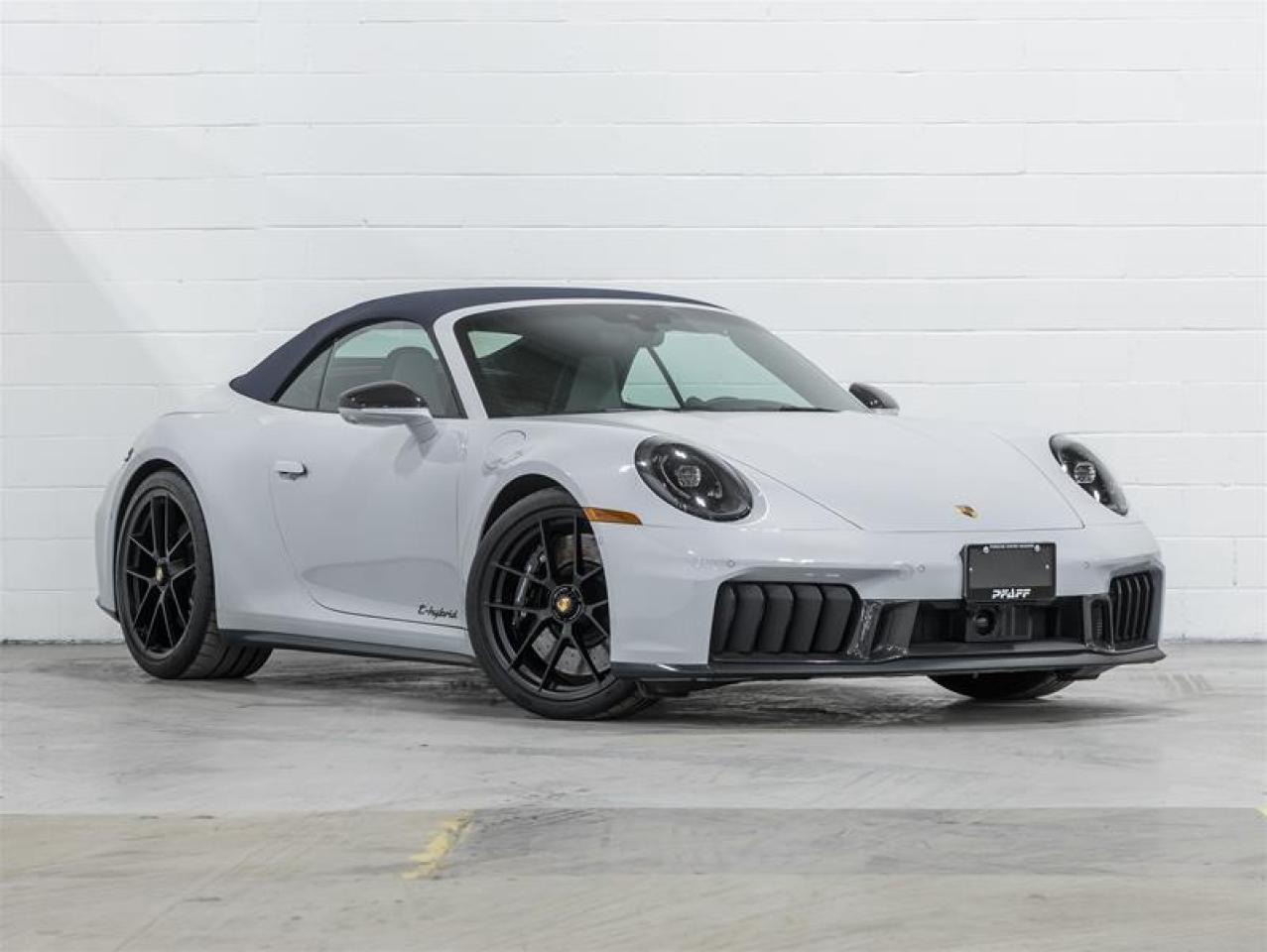 2025 Porsche 911  Photo