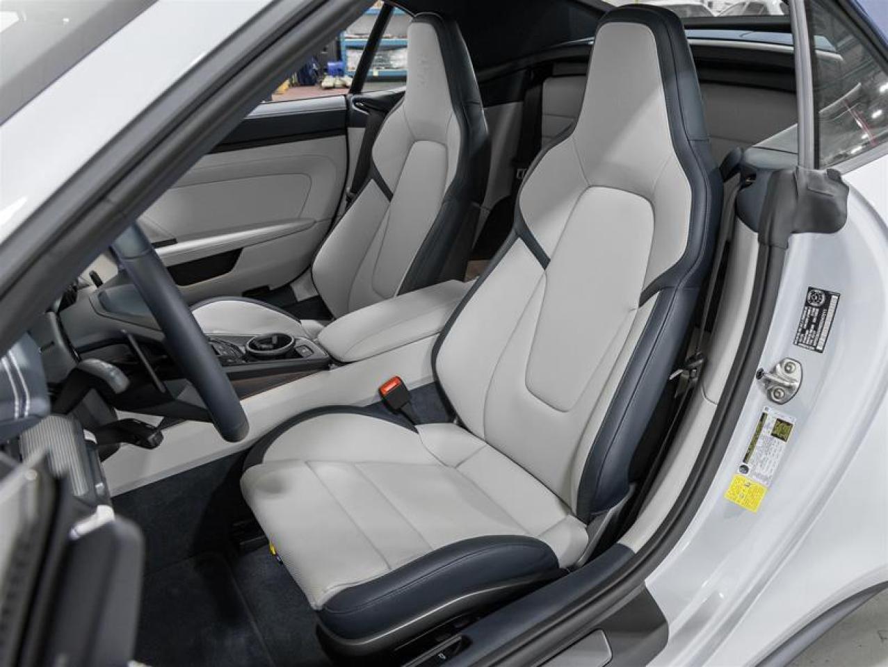 2025 Porsche 911  Photo