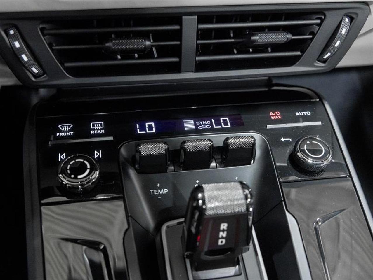 2025 Porsche 911  Photo