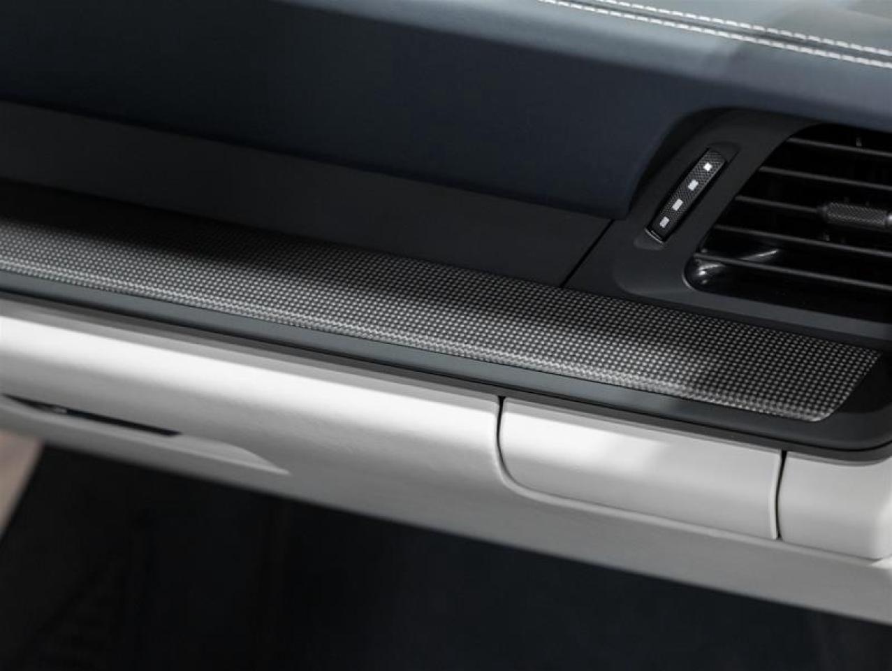 2025 Porsche 911  Photo