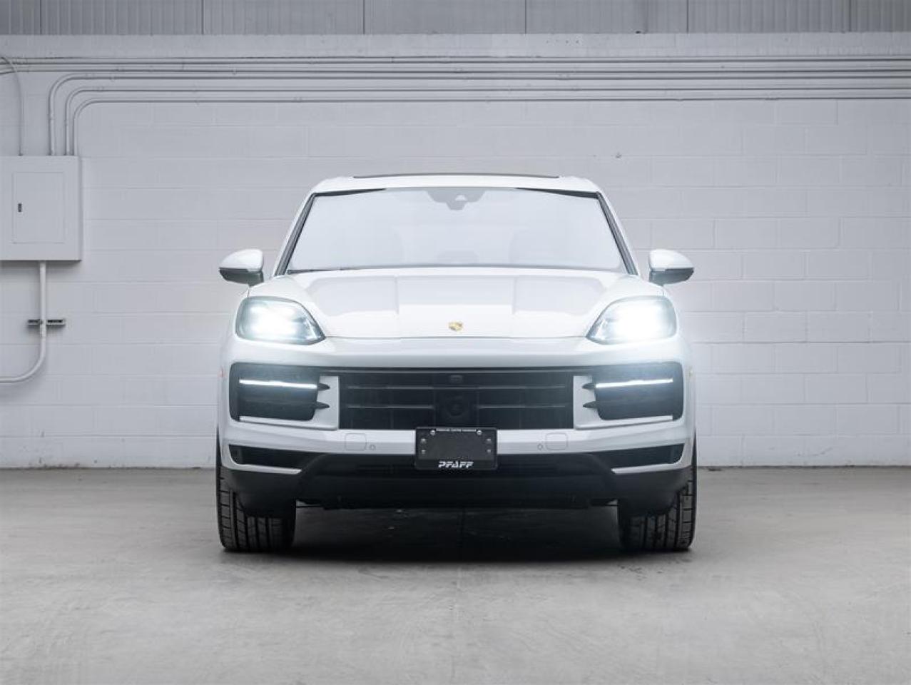 2024 Porsche Cayenne  Photo