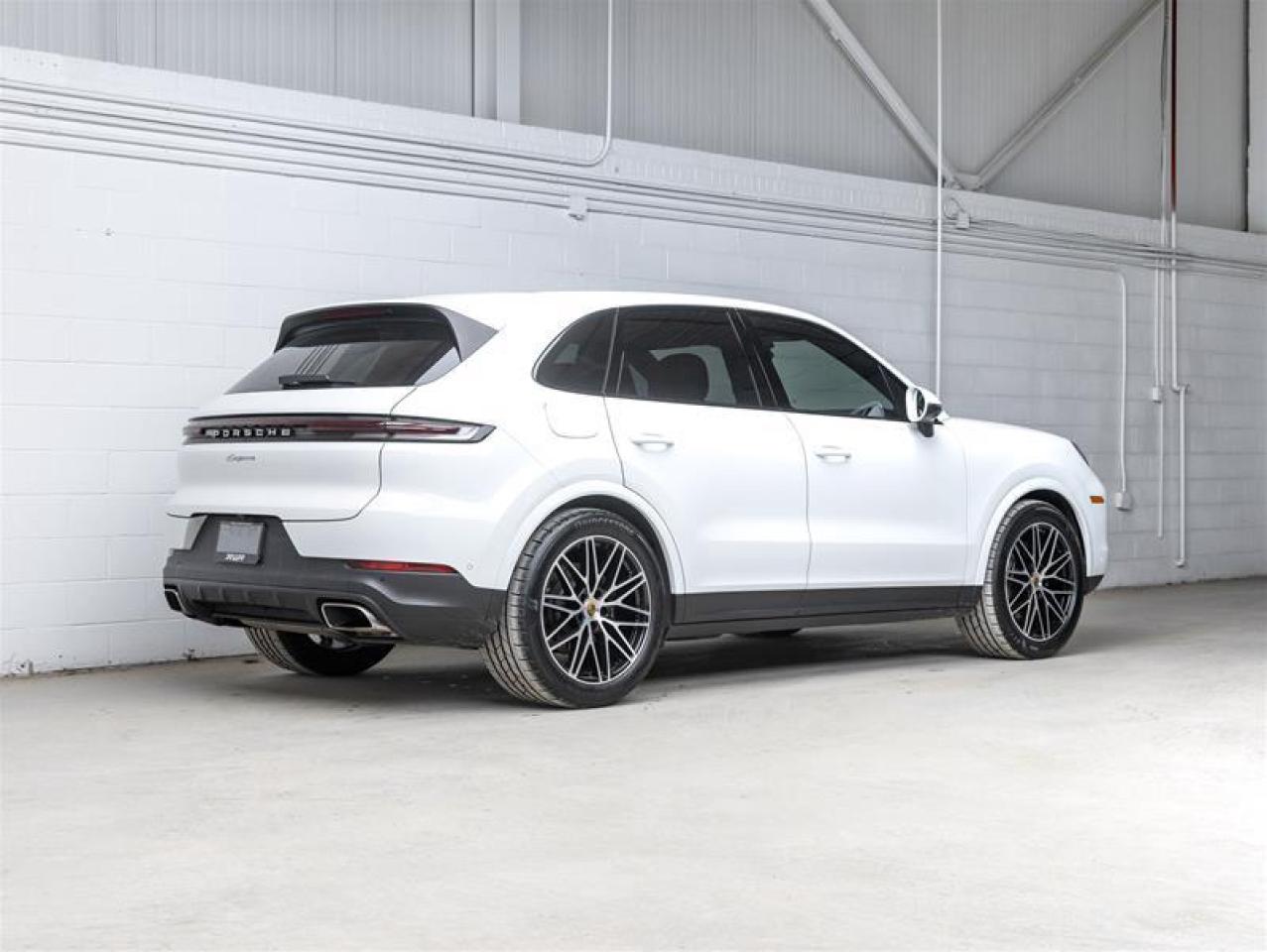 2024 Porsche Cayenne  Photo