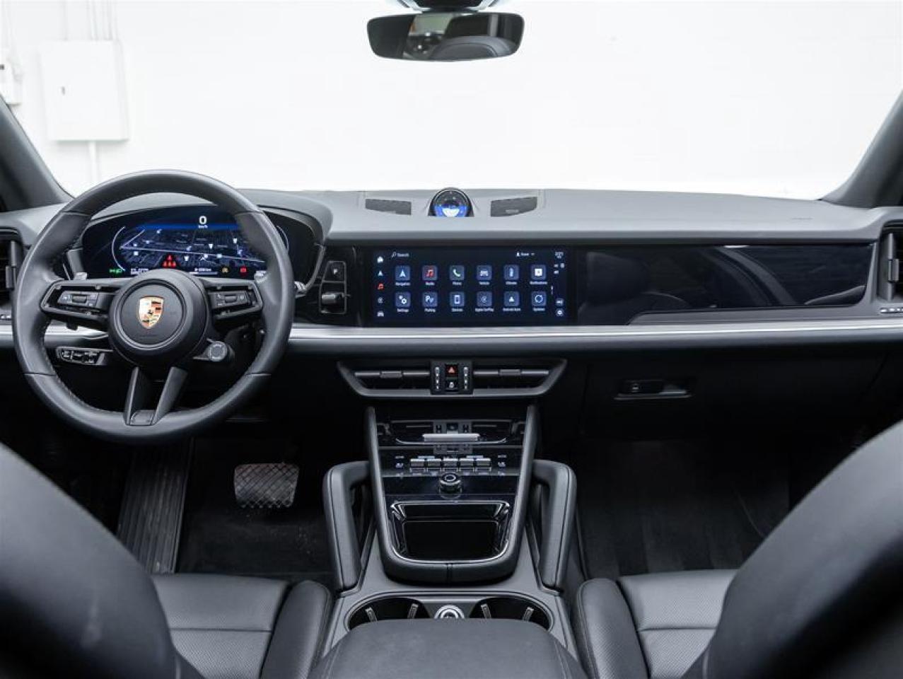 2024 Porsche Cayenne  Photo