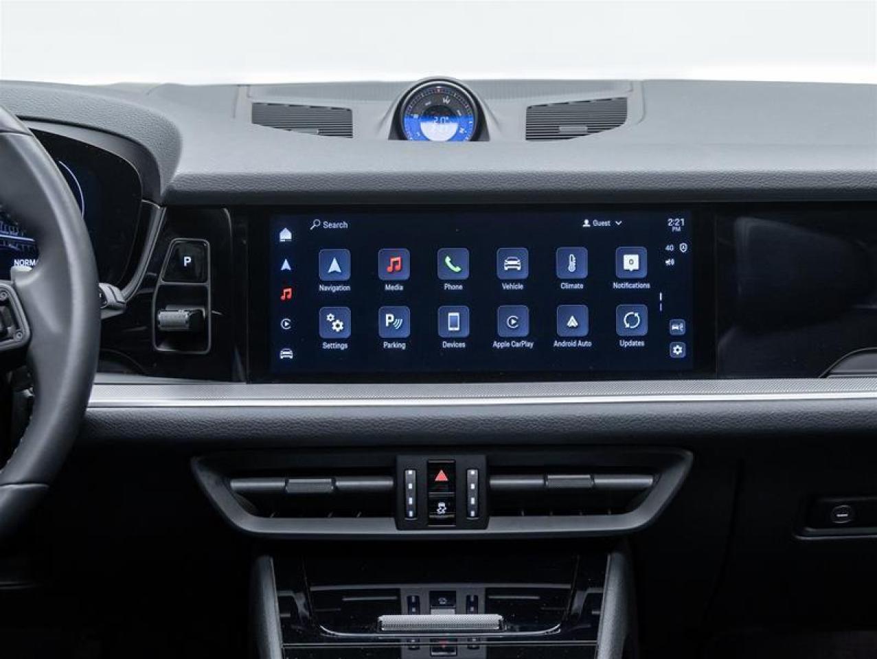 2024 Porsche Cayenne  Photo