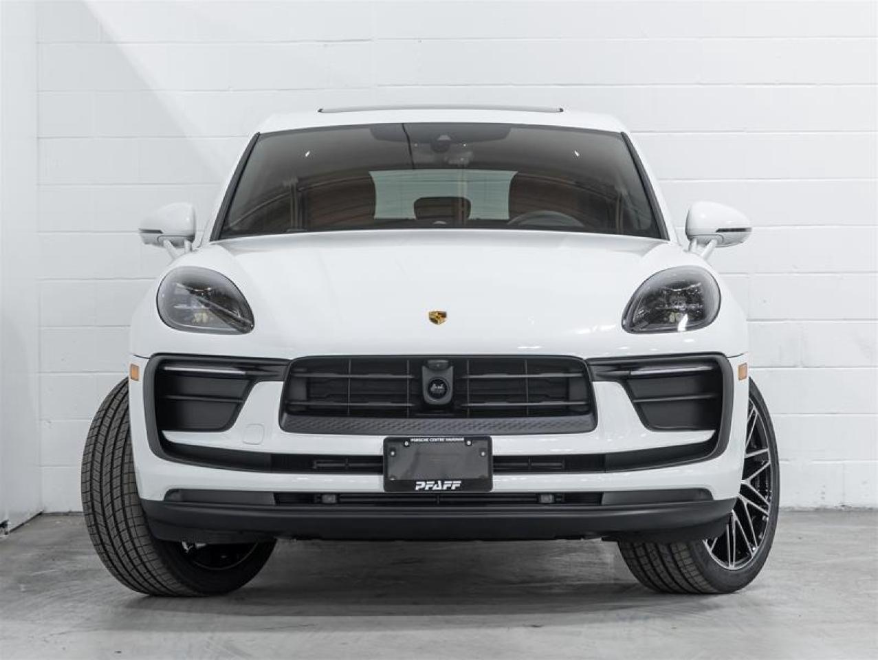 2026 Porsche Macan  Photo