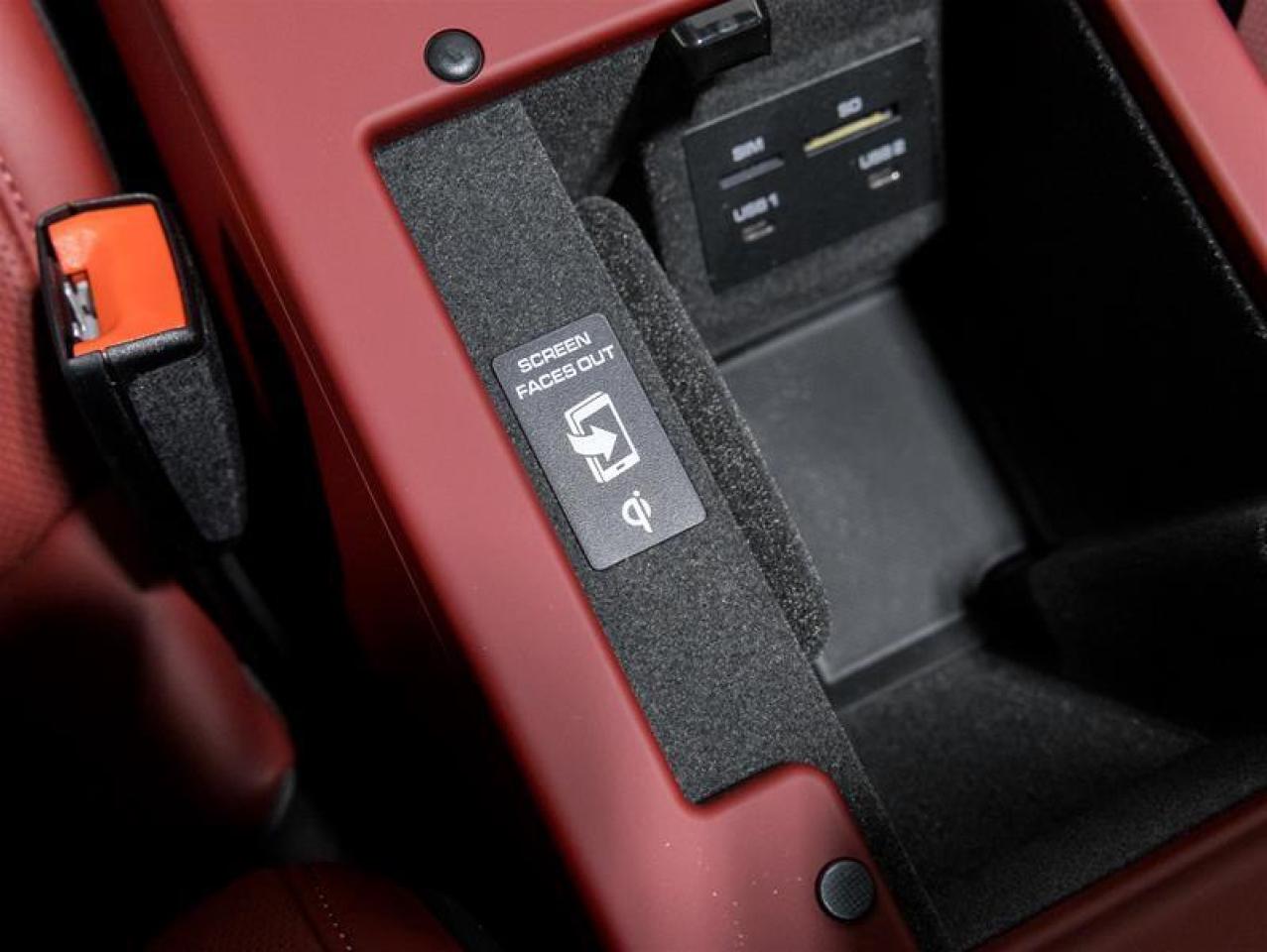 2026 Porsche Macan  Photo