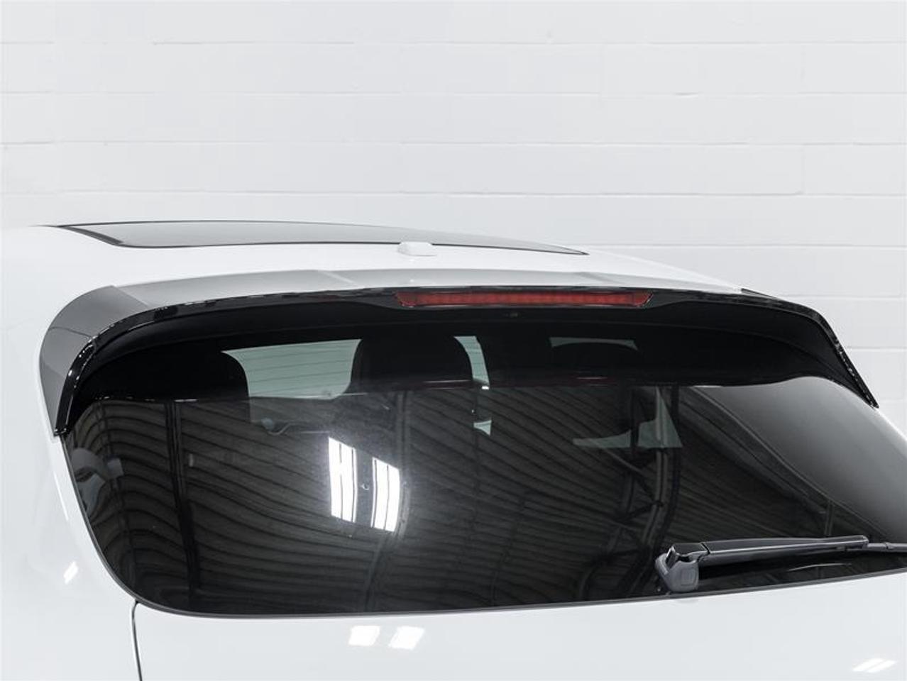 2026 Porsche Macan  Photo