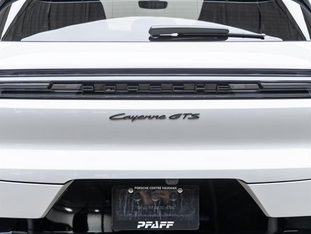 2025 Porsche Cayenne  Photo