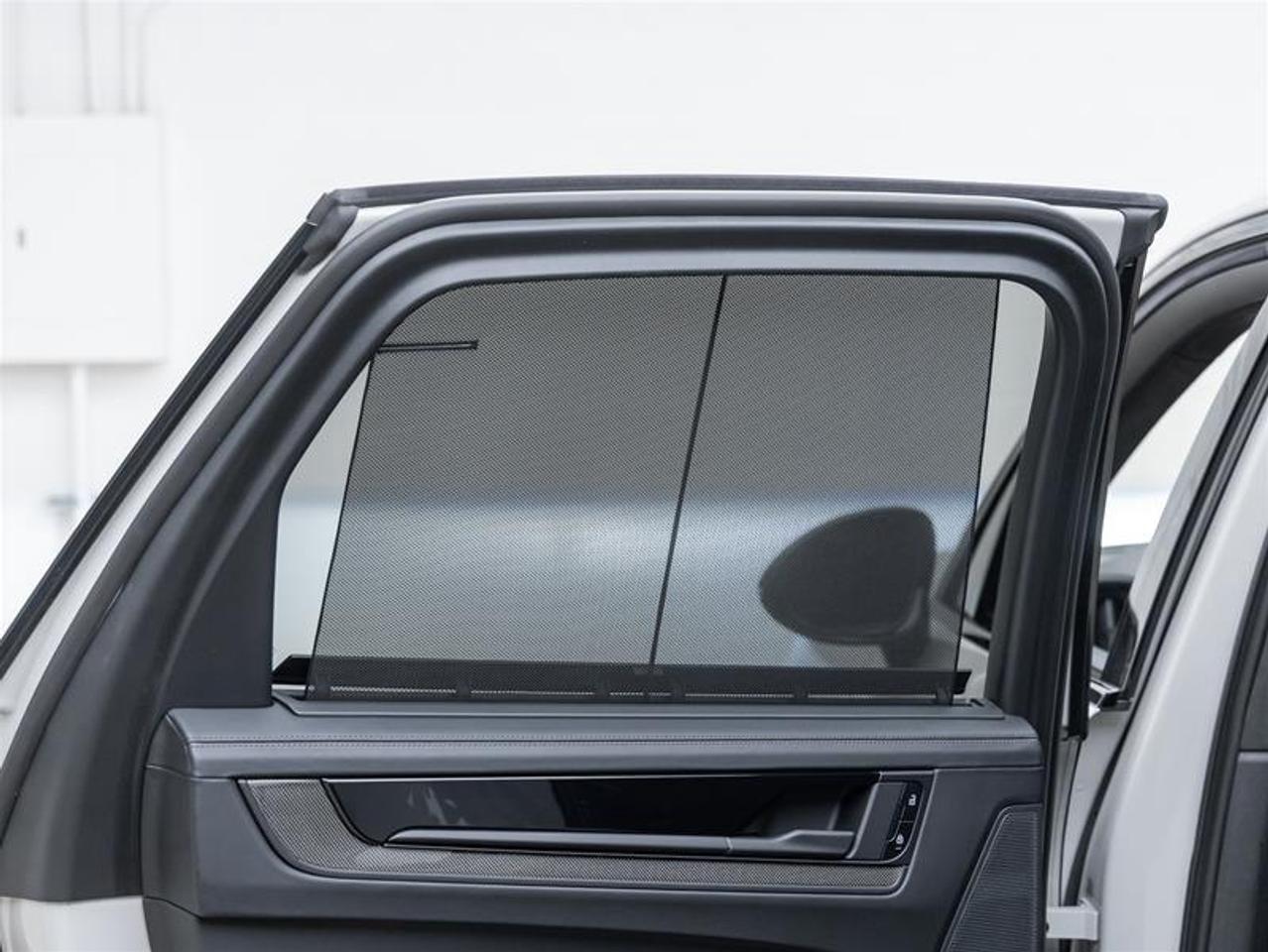 2025 Porsche Cayenne  Photo
