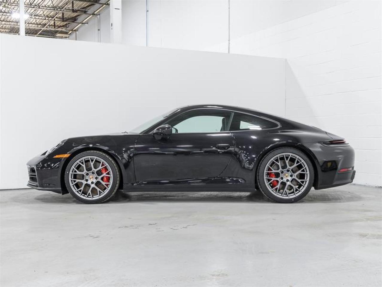 2026 Porsche 911  Photo3