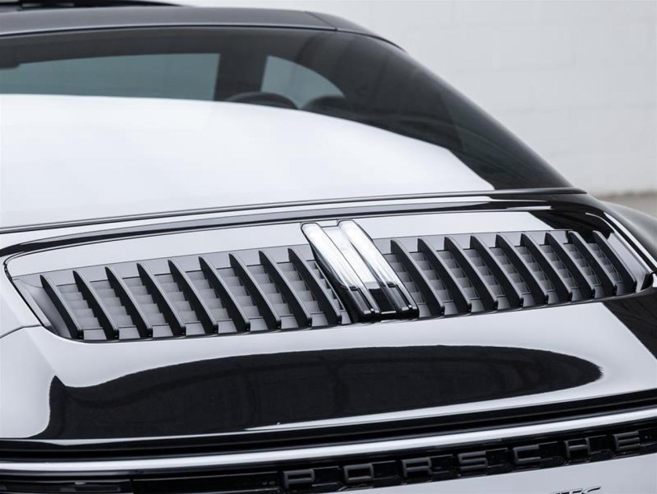 2024 Porsche 911  Photo