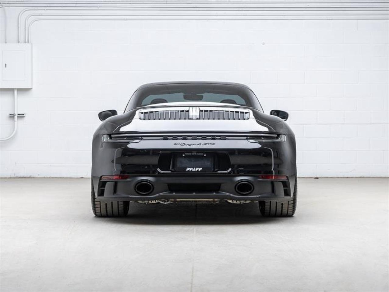 2024 Porsche 911  Photo