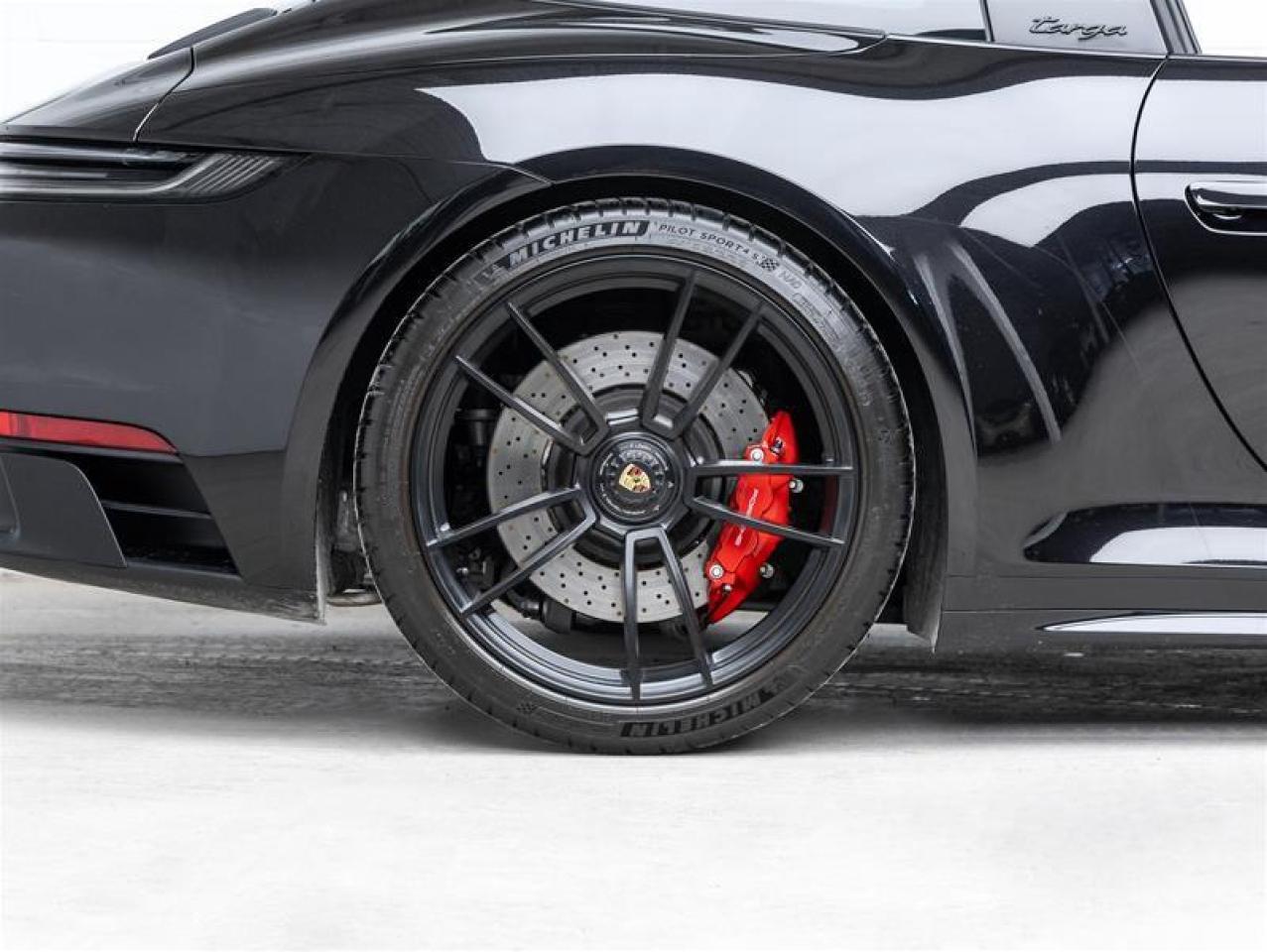 2024 Porsche 911  Photo