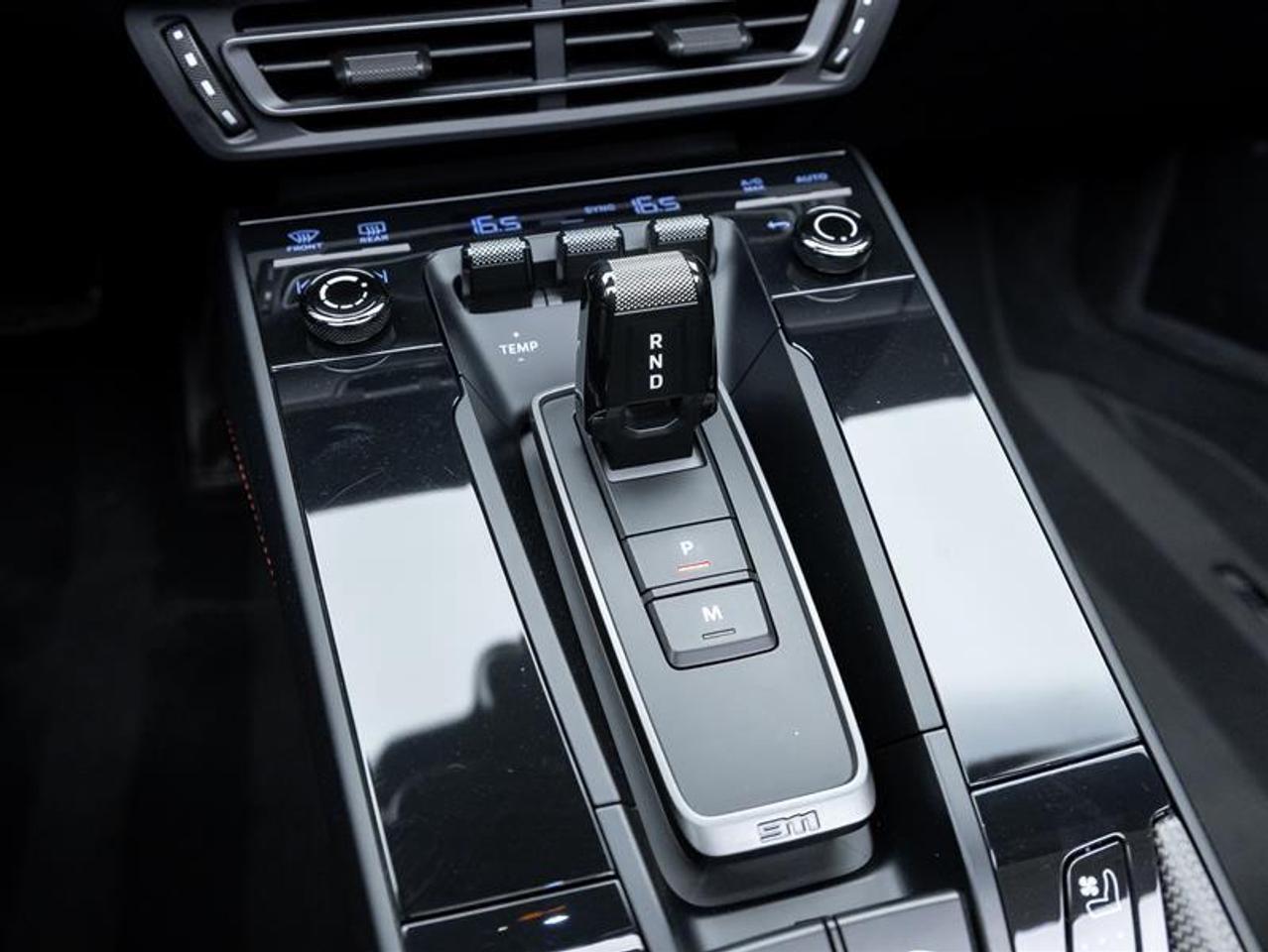 2024 Porsche 911  Photo