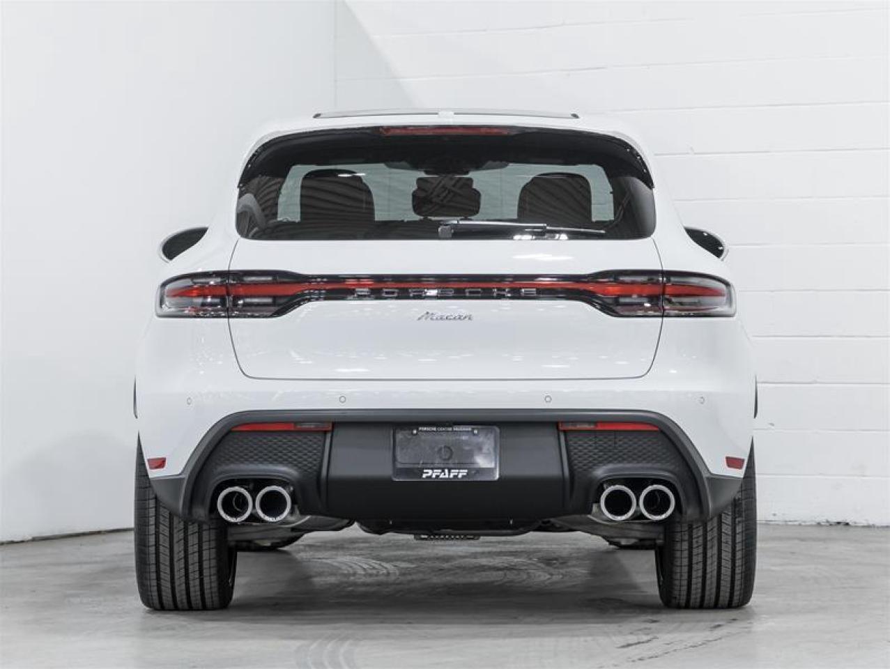 2026 Porsche Macan  Photo