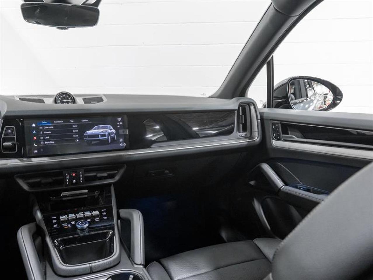 2026 Porsche Cayenne  Photo