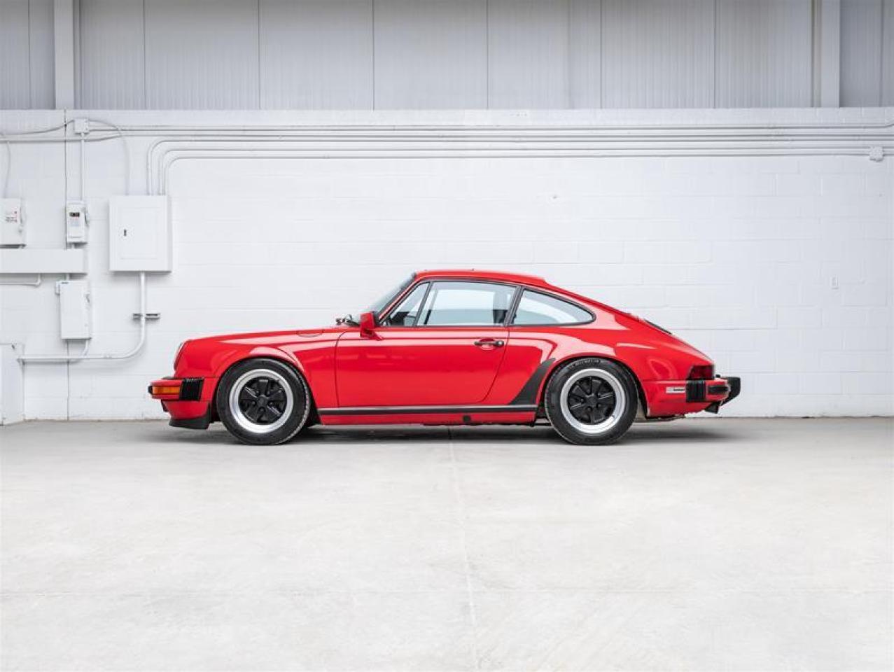 1987 Porsche 911  Photo