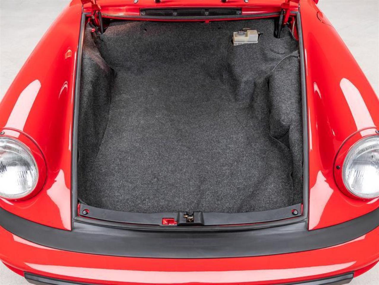 1987 Porsche 911  Photo