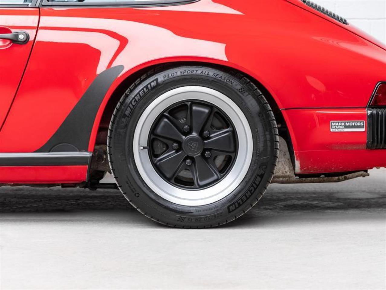 1987 Porsche 911  Photo