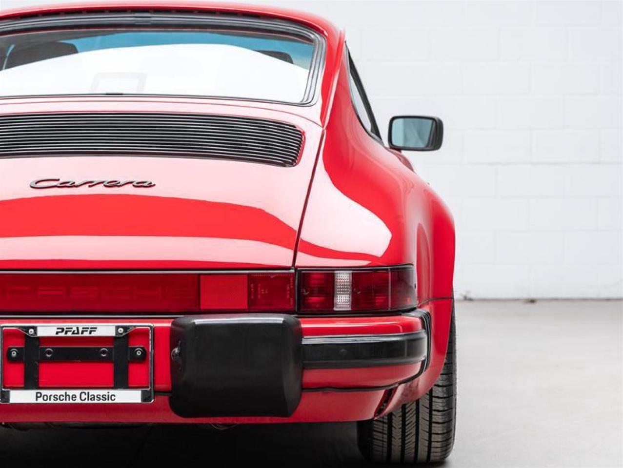 1987 Porsche 911  Photo