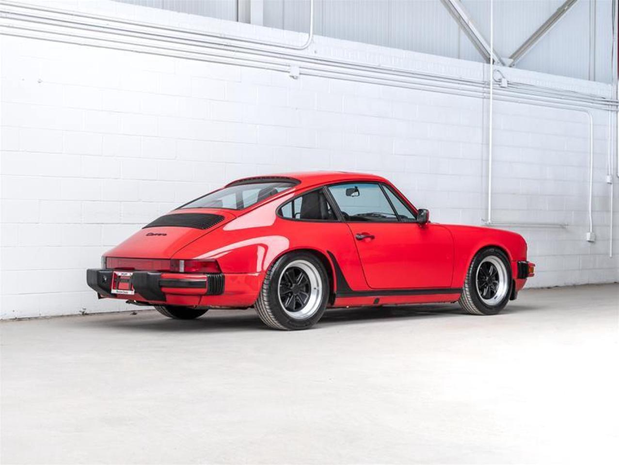 1987 Porsche 911  Photo