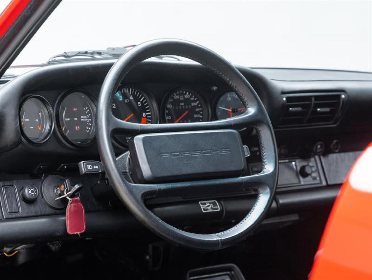 1987 Porsche 911  Photo