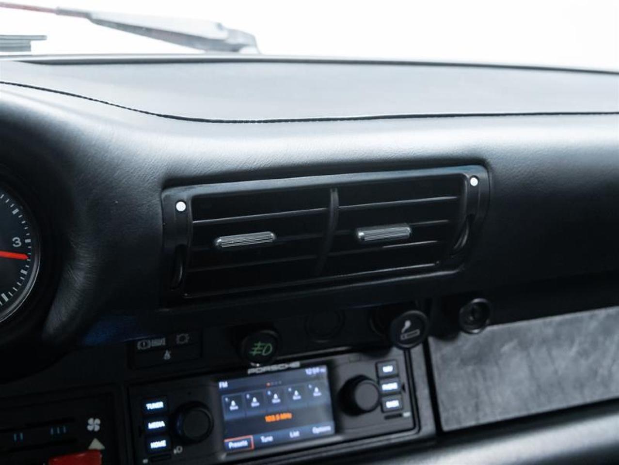 1987 Porsche 911  Photo