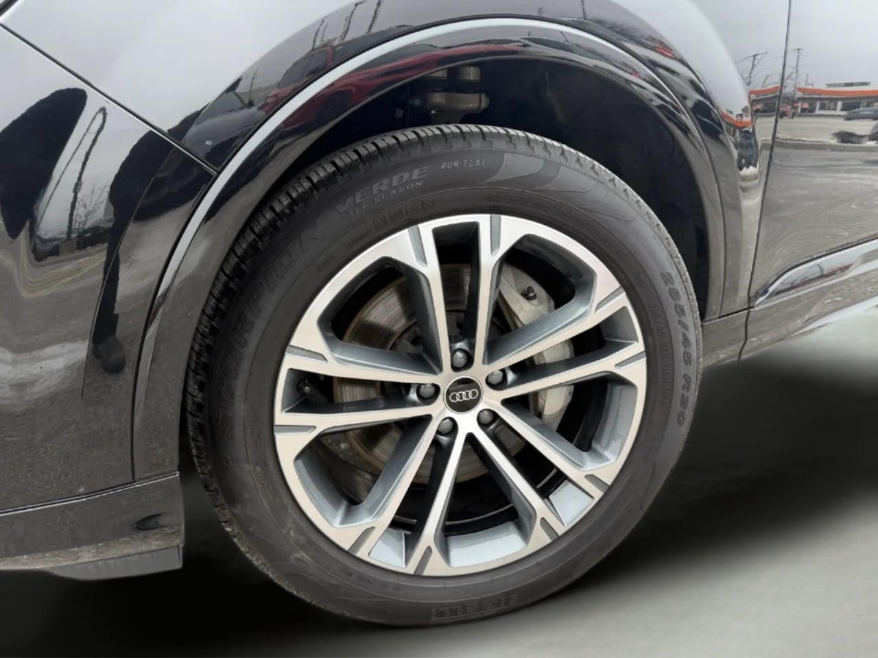 2025 Audi Q7 55 Photo