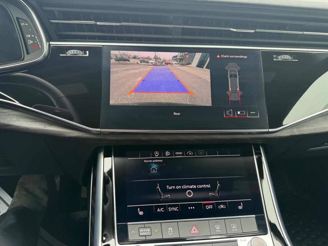 2025 Audi Q7 55 Photo