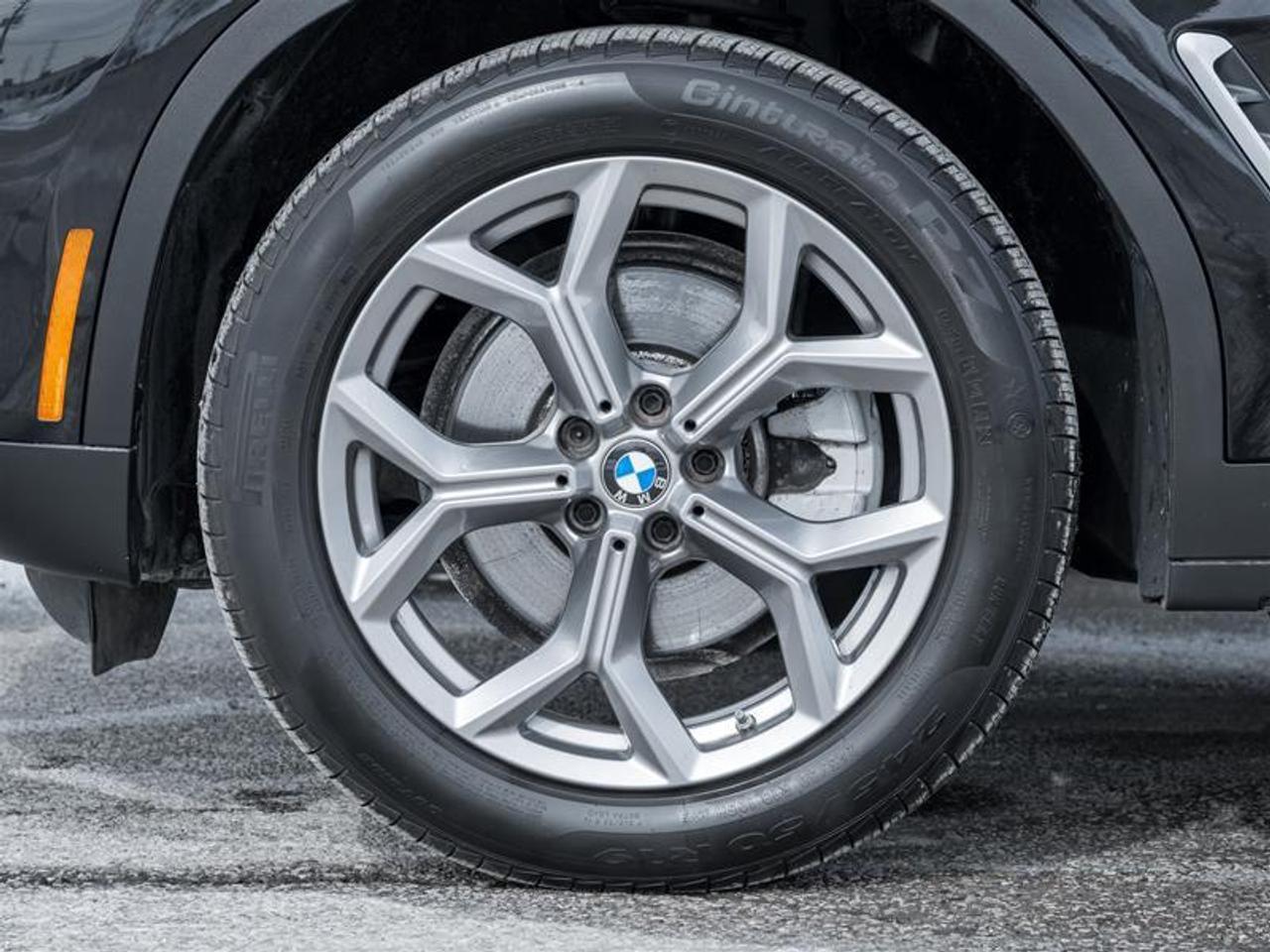 2022 BMW X4 xDrive30i 4dr All-Wheel Drive Sports Activity Coupe Photo4
