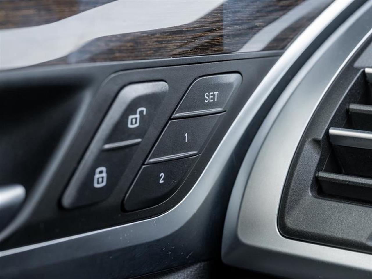 2022 BMW X4 xDrive30i 4dr All-Wheel Drive Sports Activity Coupe Photo