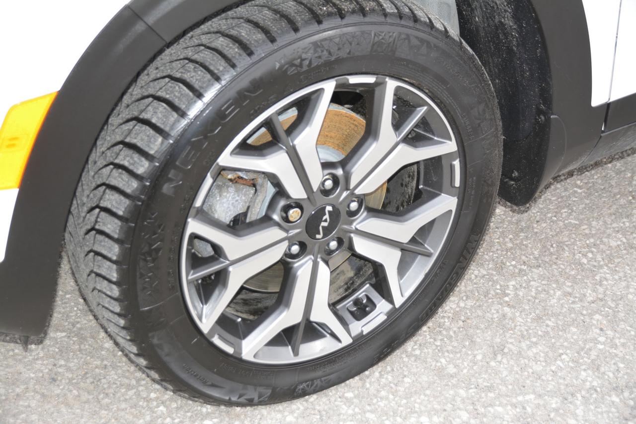 2023 Kia Seltos EX PREMIUM AWD Photo