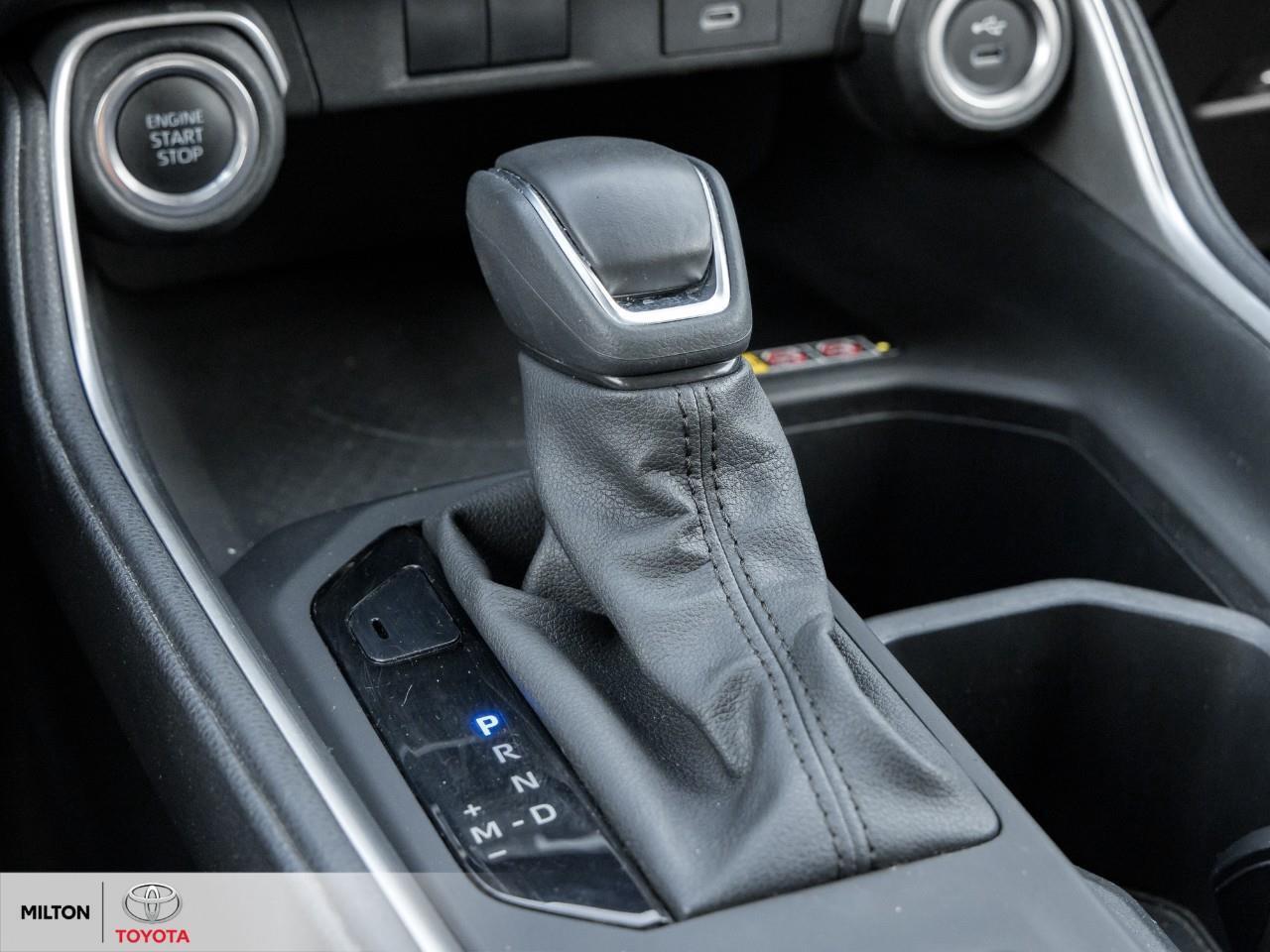 2024 Toyota Grand Highlander LEATHER HEATED STEERING 8 PASSENGER ONE OWNER TCUV Photo