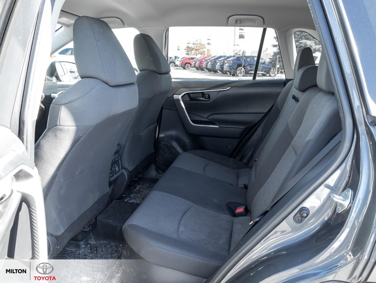 2021 Toyota RAV4 Hybrid HEATED SEATS BLIND SPOT CARPLAY ANDROID AUTO ONE O Photo