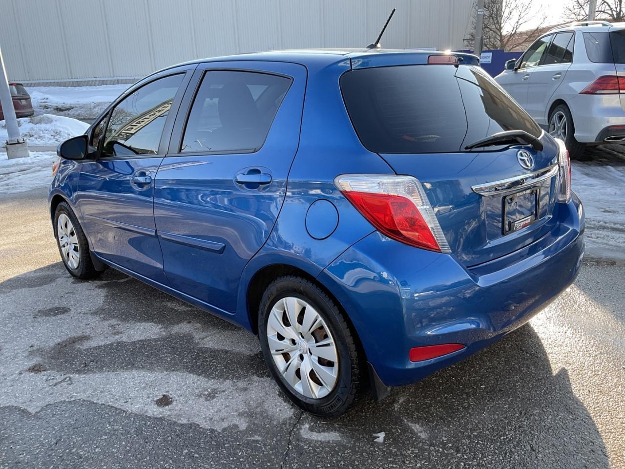 2013 Toyota Yaris LE 5-Door AT - BLUETOOTH! CRUISE! LOW MILEAGE! Photo