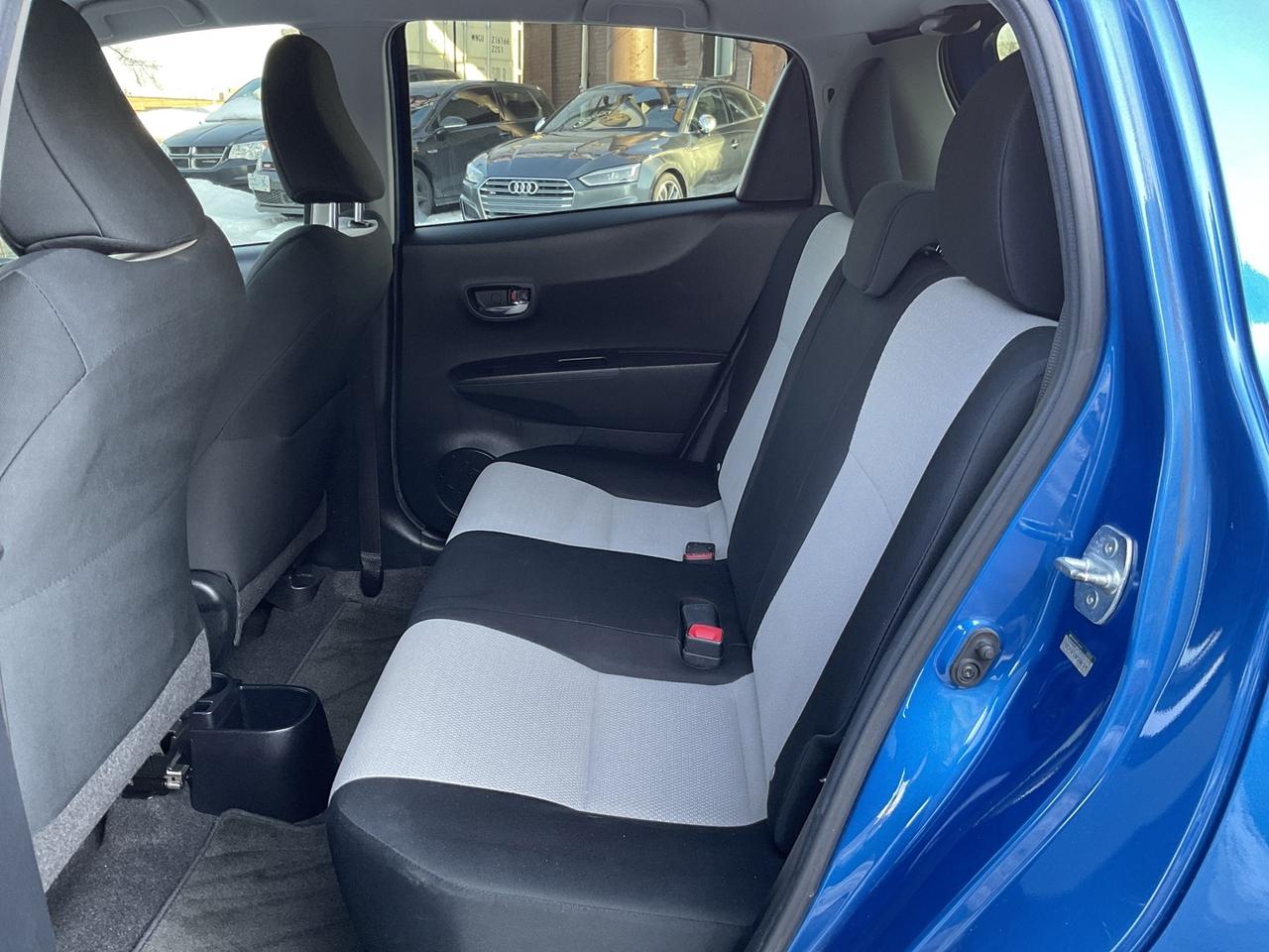 2013 Toyota Yaris LE 5-Door AT - BLUETOOTH! CRUISE! LOW MILEAGE! Photo