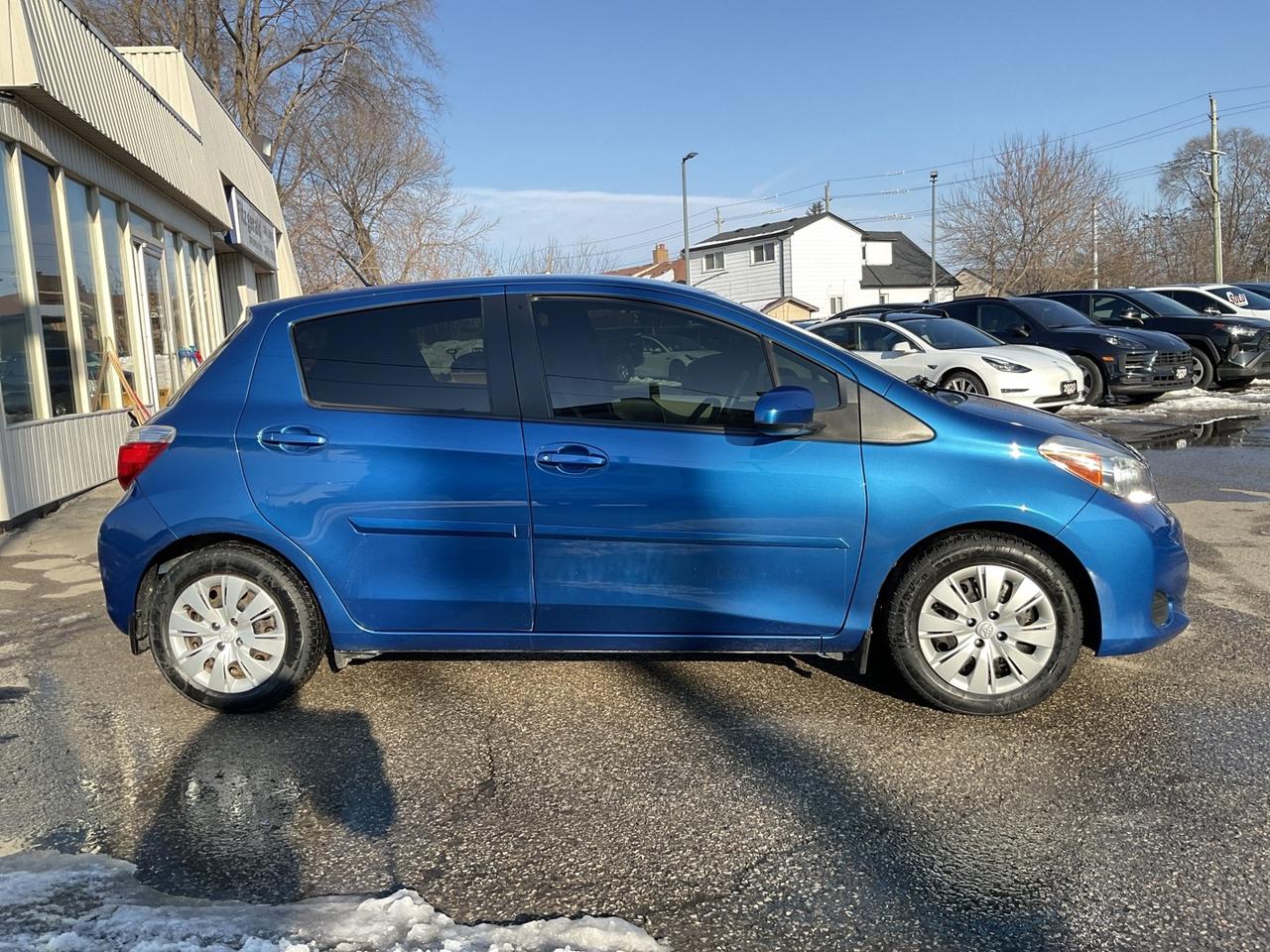 2013 Toyota Yaris LE 5-Door AT - BLUETOOTH! CRUISE! LOW MILEAGE! Photo