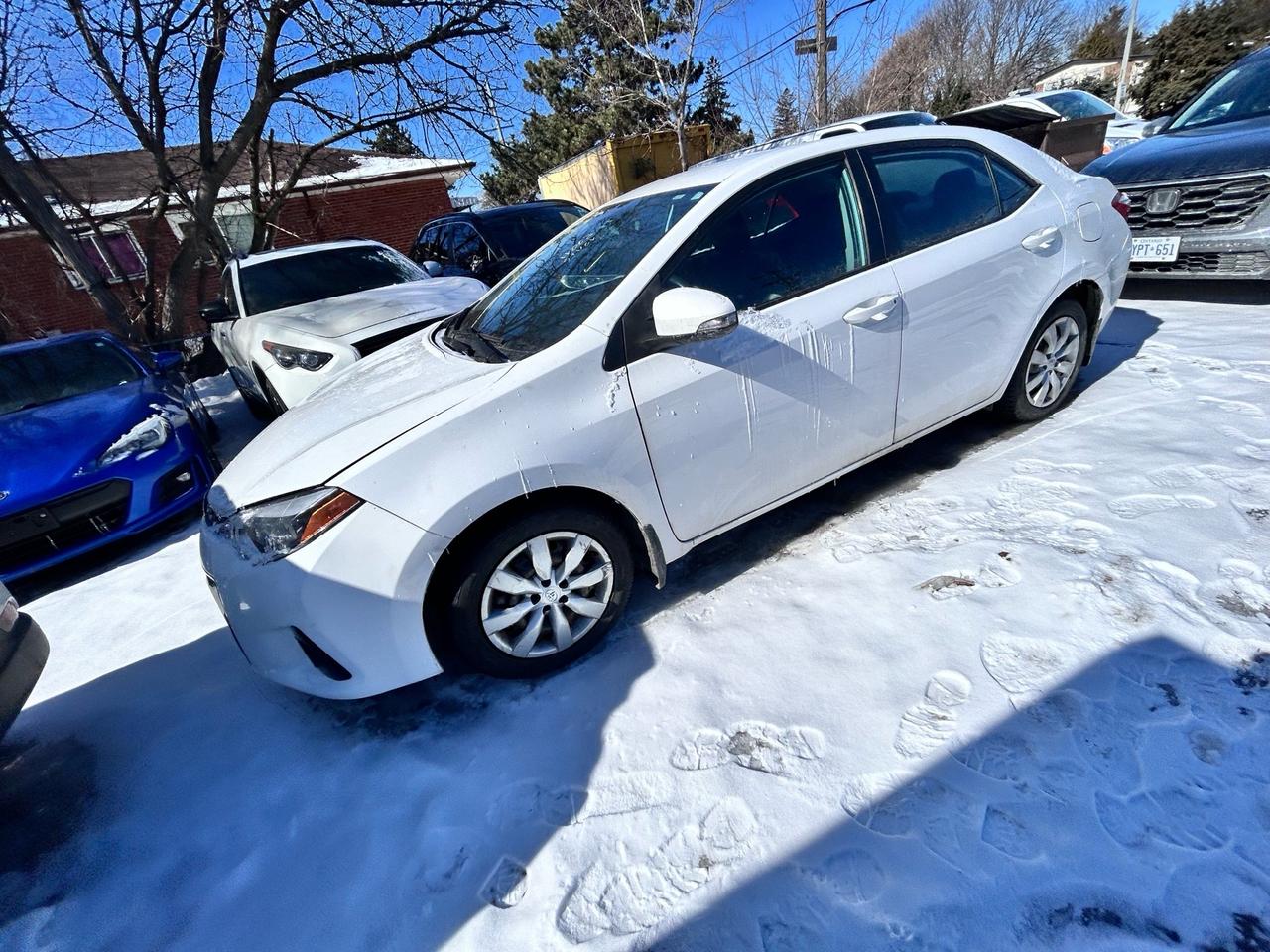 2014 Toyota Corolla 4DR SDN MAN CE Photo4