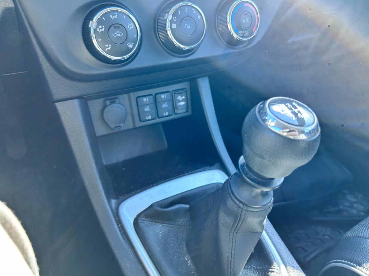 2014 Toyota Corolla 4DR SDN MAN CE Photo