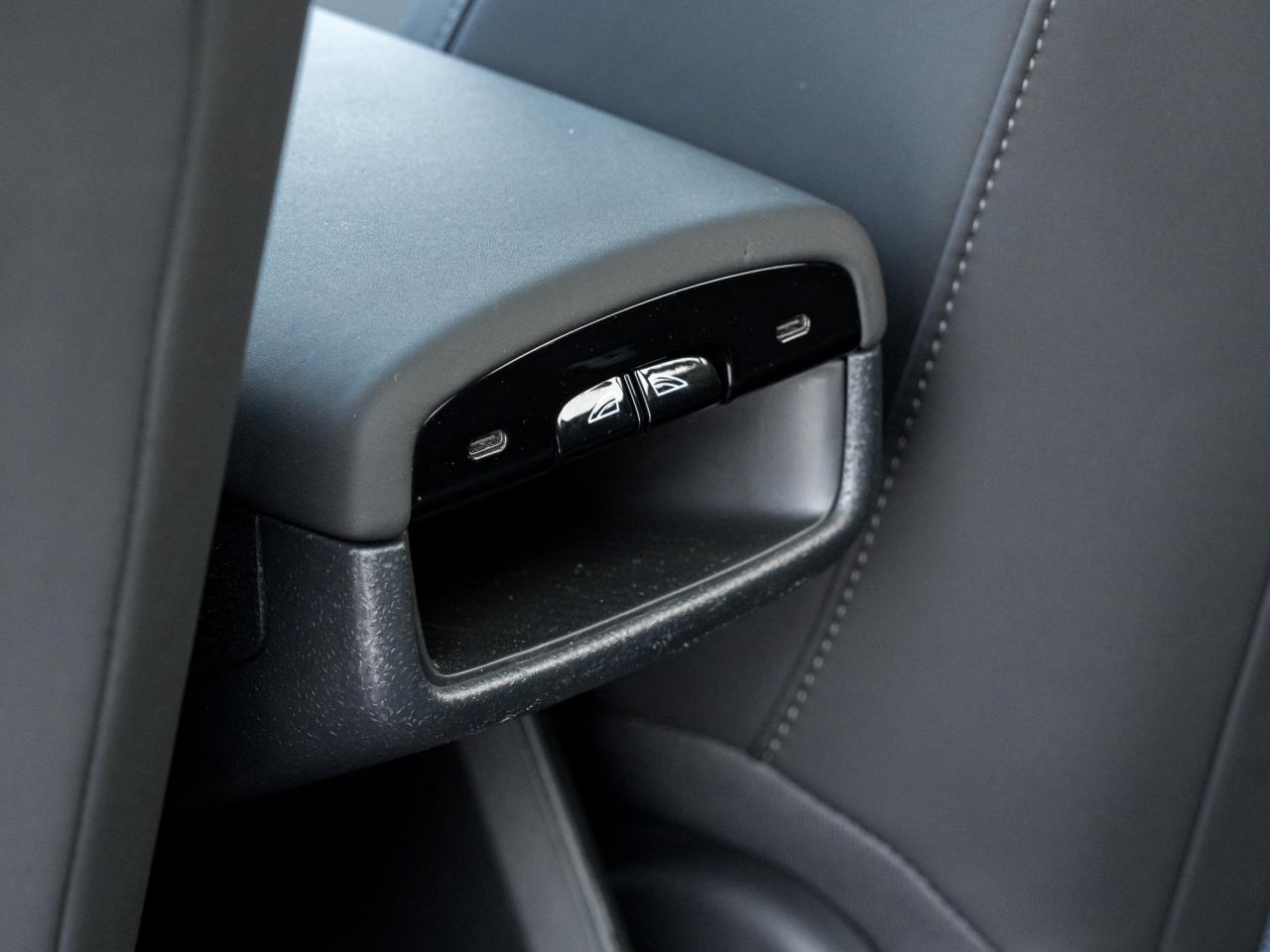 2025 Volvo EX30 Single Motor Extended Range ULTRA-2 SETS OF WHEELS Photo