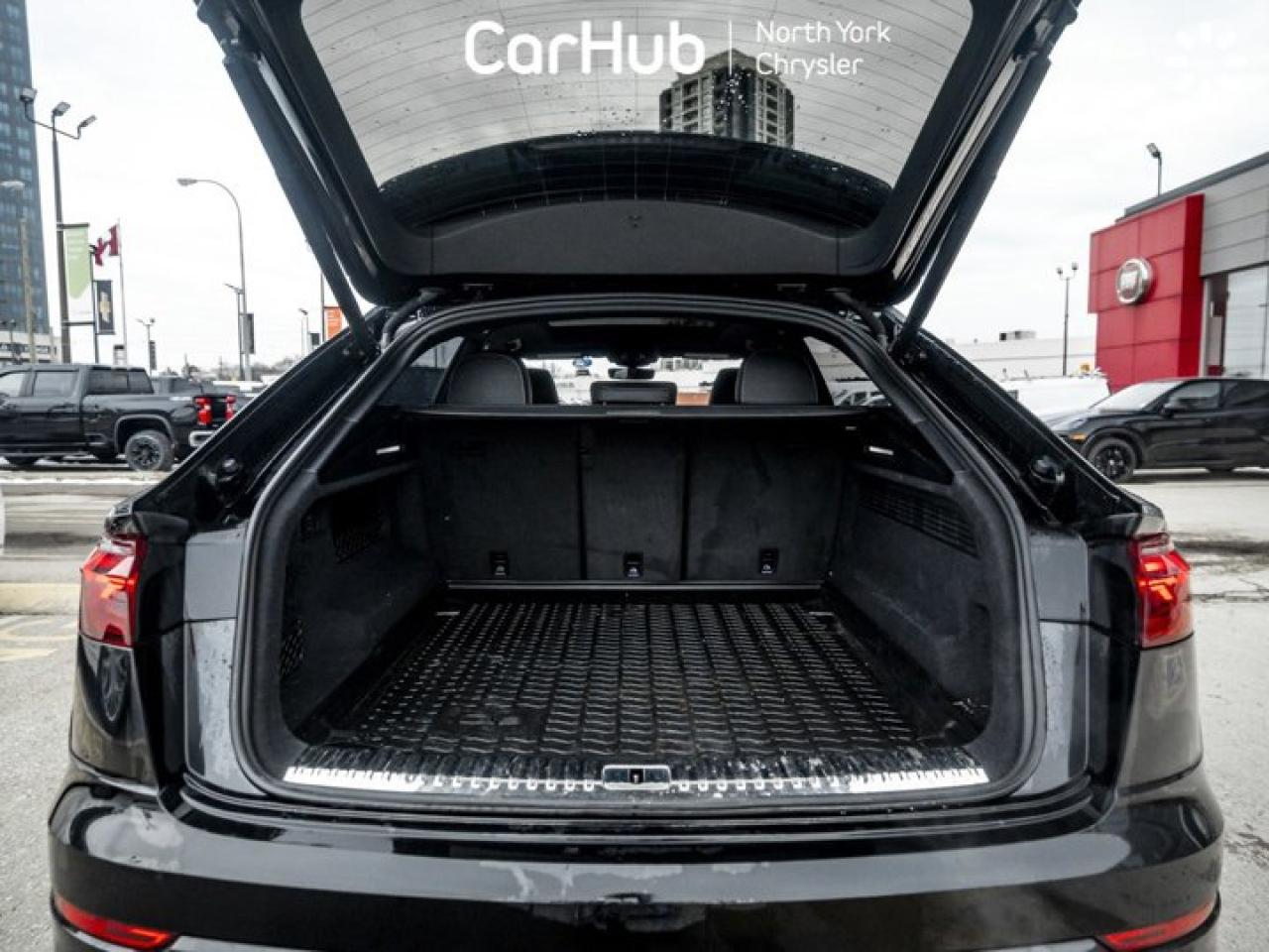 2024 Audi SQ8 Panoroof Bang & Olufsen Audio Heated & Vented Seats 360 Camera Photo