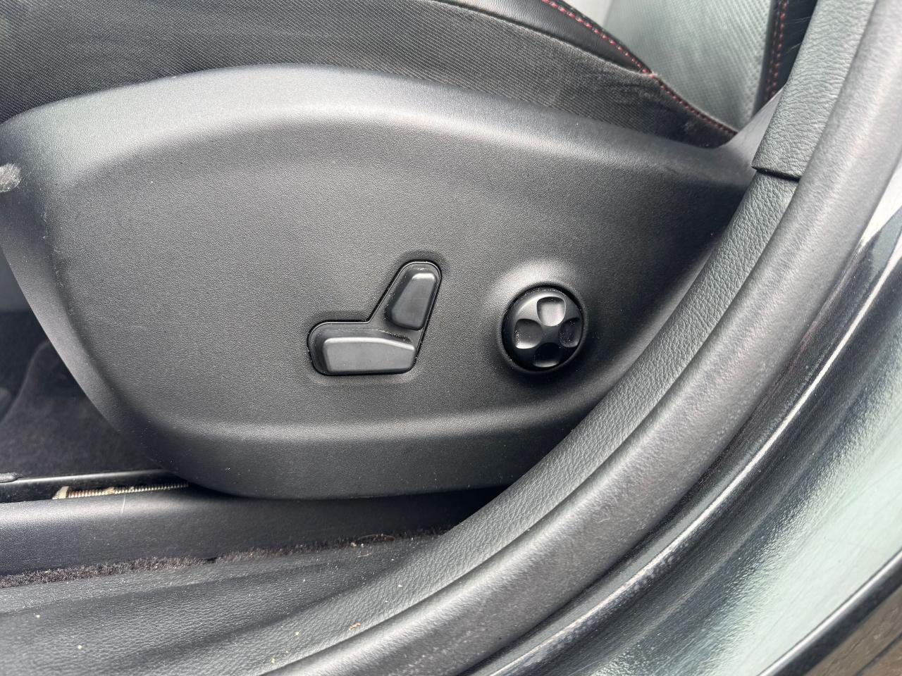 2016 Jeep Cherokee TRAILHAWK   CLEAN CARFAX   HEATED LEATHER FRONT SE Photo