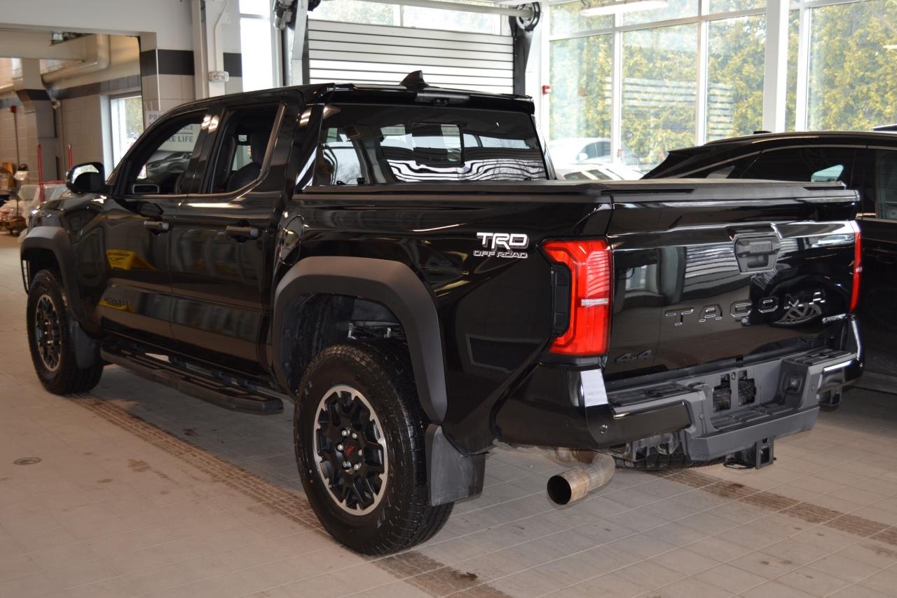 2025 Toyota TACOMA HYBRID  Photo