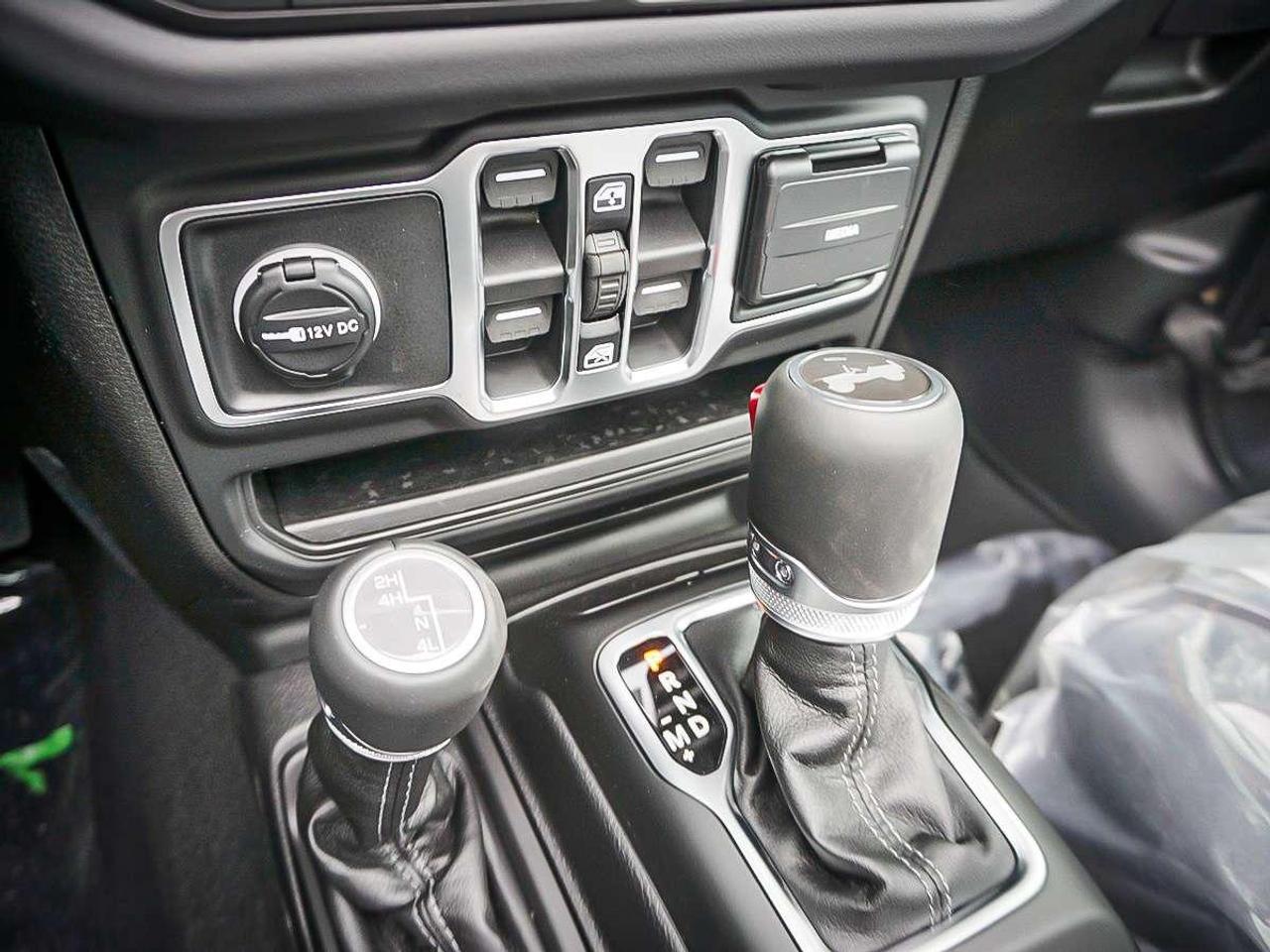 2026 Jeep Wrangler  Photo