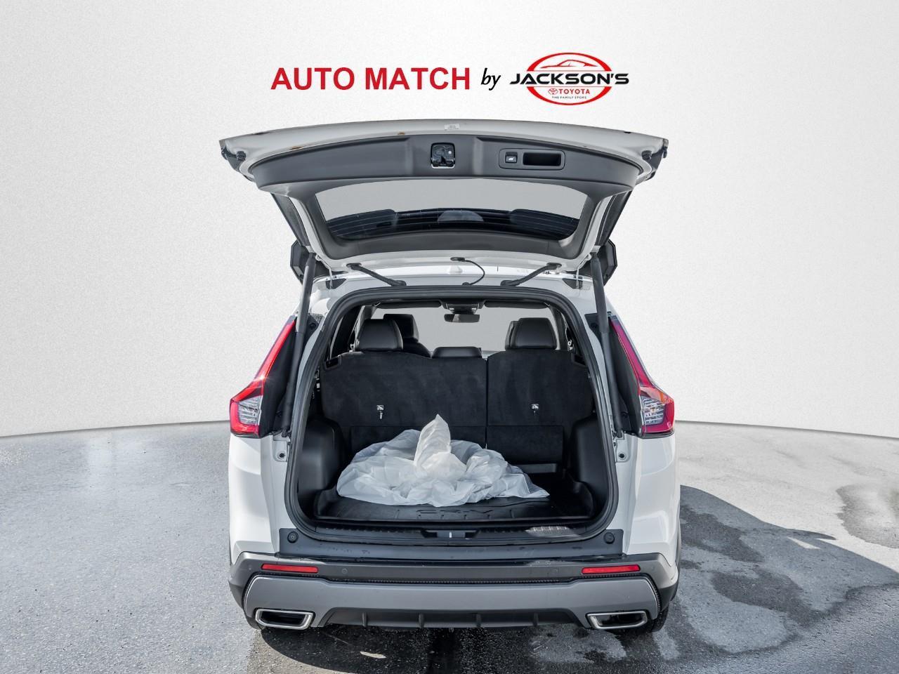 2023 Honda CR-V Hybrid Touring 4dr All-Wheel Drive Photo