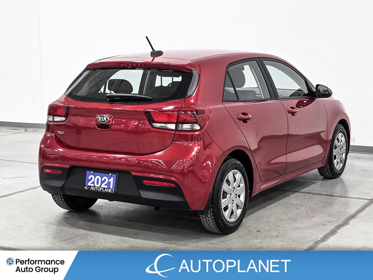 2021 Kia Rio 5-door LX Premium, Back Up Cam, Heated Seats! Photo