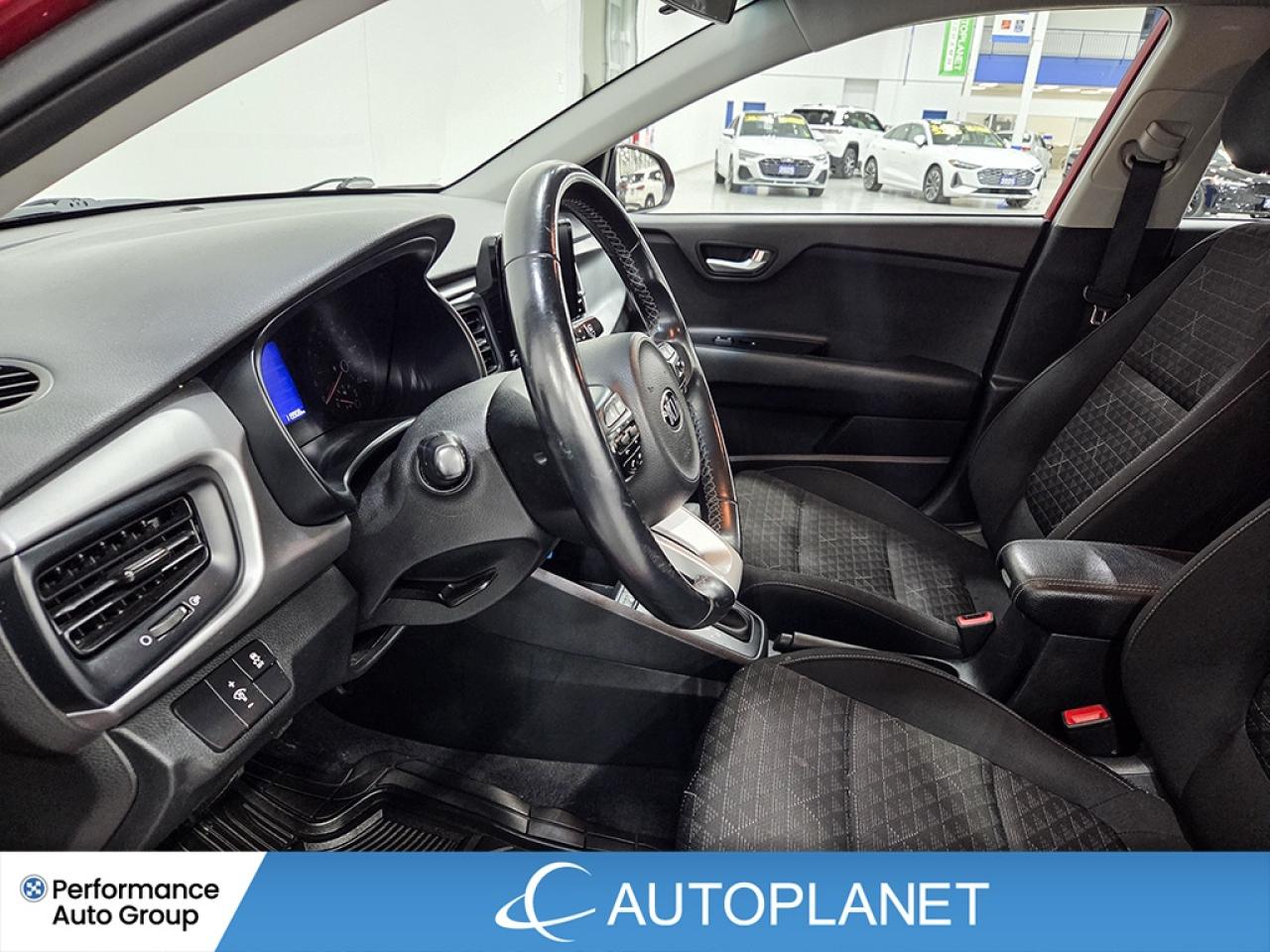 2021 Kia Rio 5-door LX Premium, Back Up Cam, Heated Seats! Photo