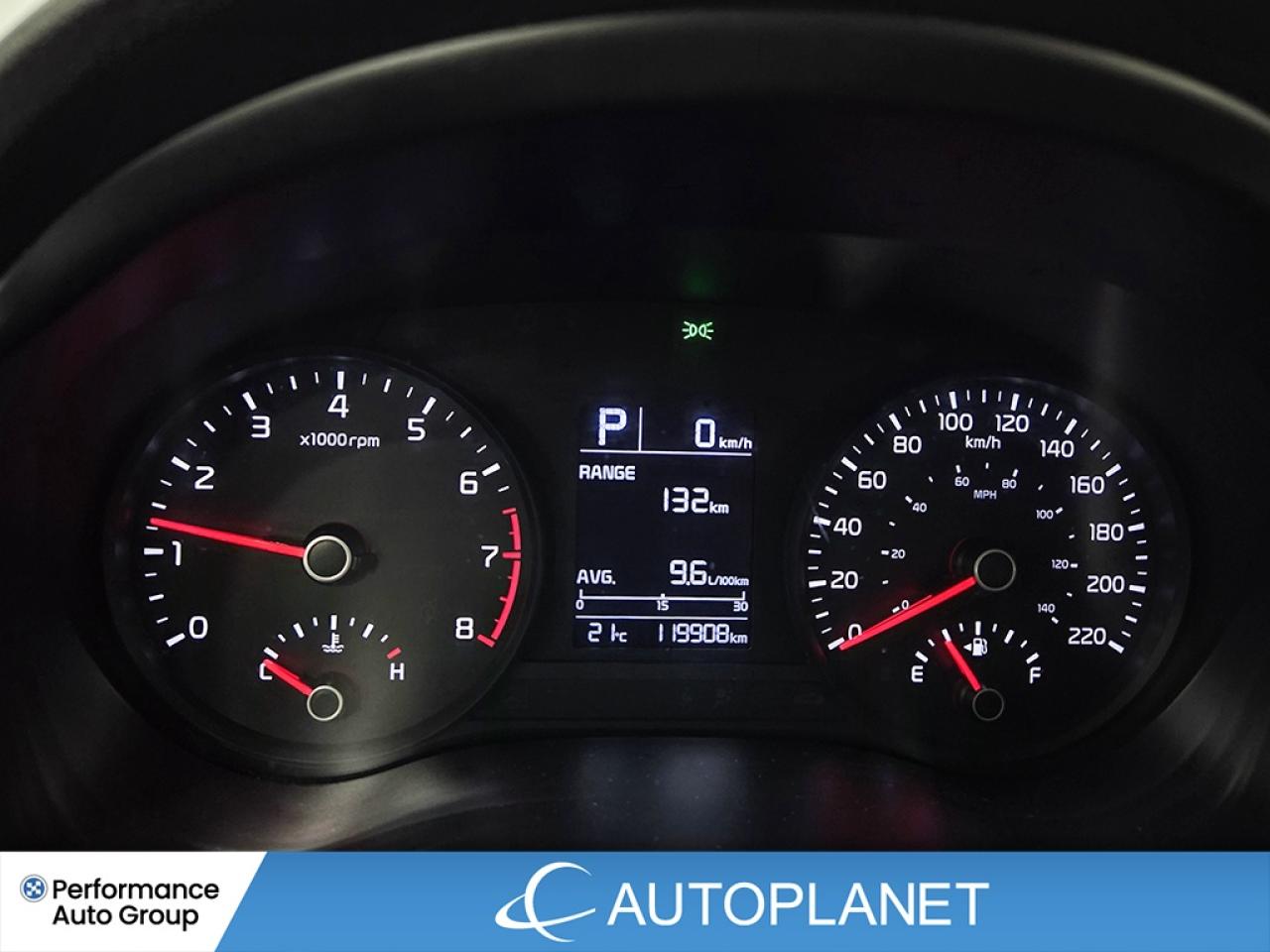 2021 Kia Rio 5-door LX Premium, Back Up Cam, Heated Seats! Photo